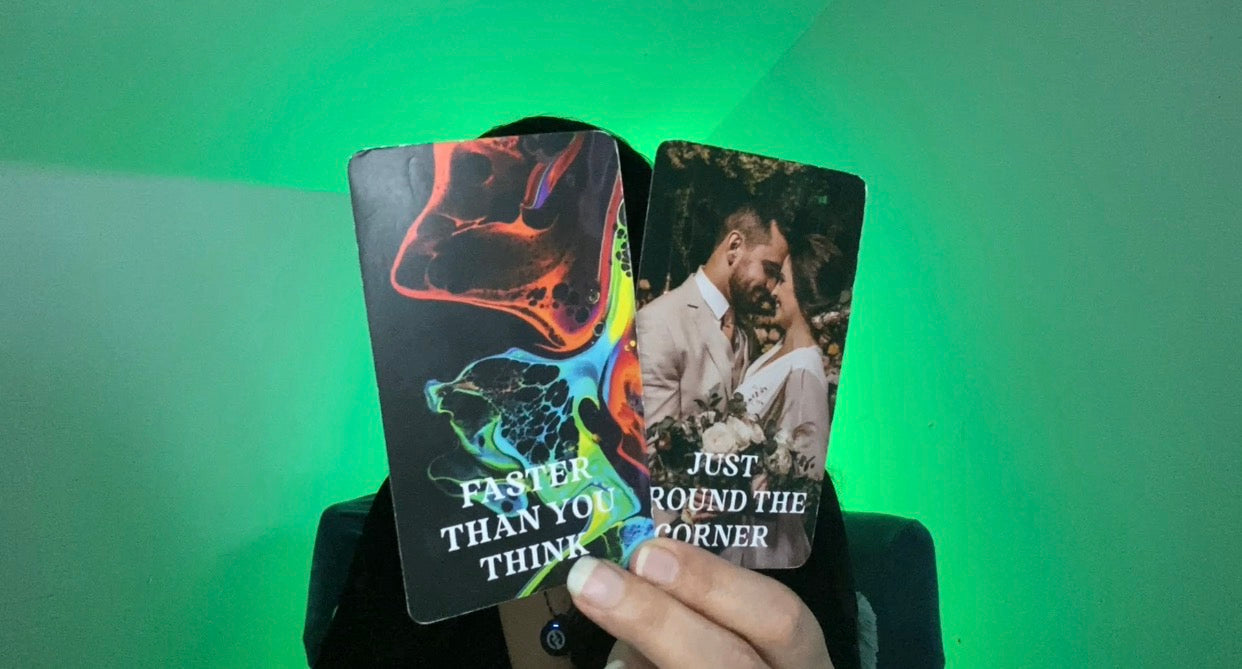 AQUARIUS ♒️ LOVE 💕 YOU DIDN’T SEE THIS COMING 😳 Ext. Reading